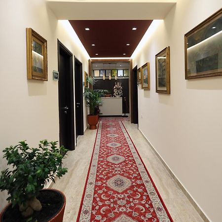 Hotel Mimani Μπεράτ Εξωτερικό φωτογραφία