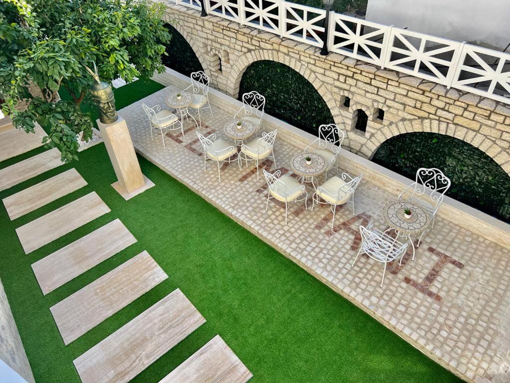 Hotel Mimani Μπεράτ Εξωτερικό φωτογραφία