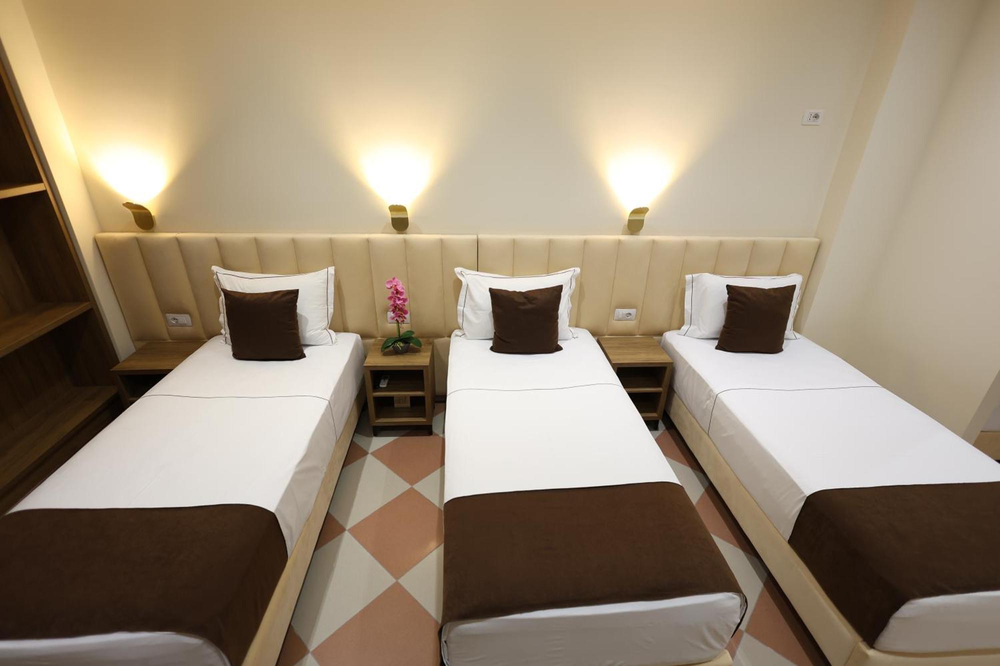 Hotel Mimani Μπεράτ Εξωτερικό φωτογραφία