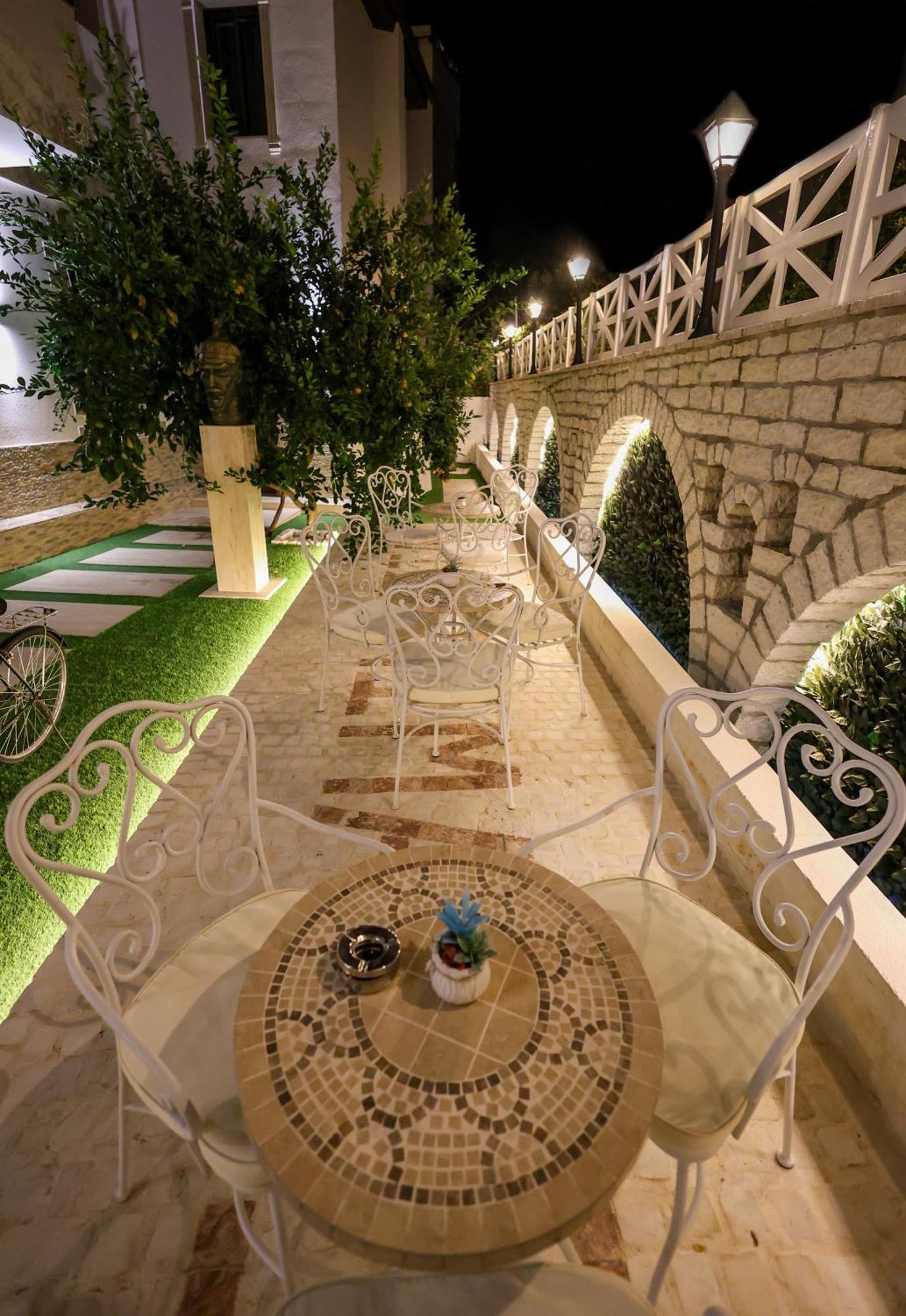 Hotel Mimani Μπεράτ Εξωτερικό φωτογραφία