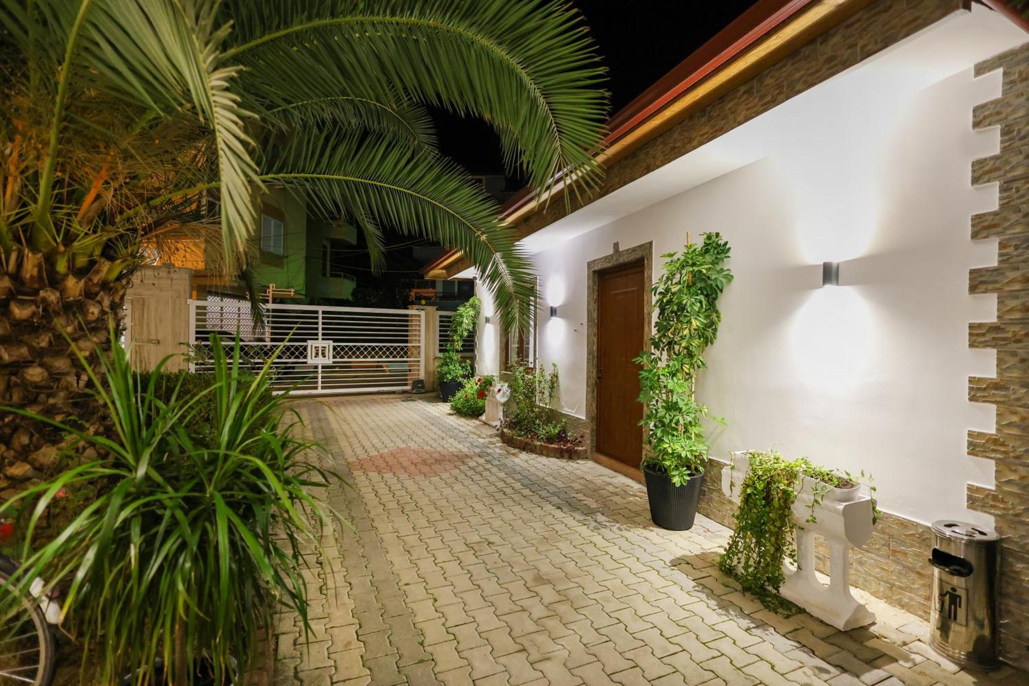 Hotel Mimani Μπεράτ Εξωτερικό φωτογραφία